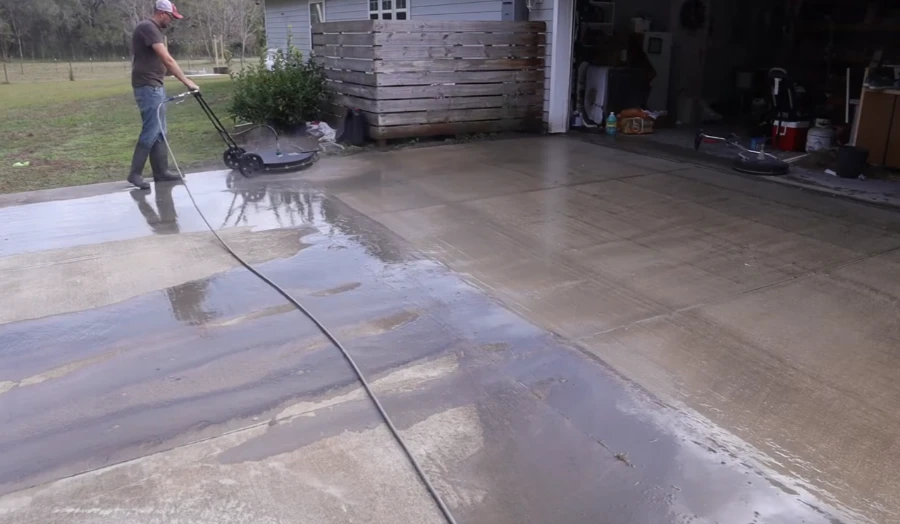 Professional property cleaning services in Bradenton FL