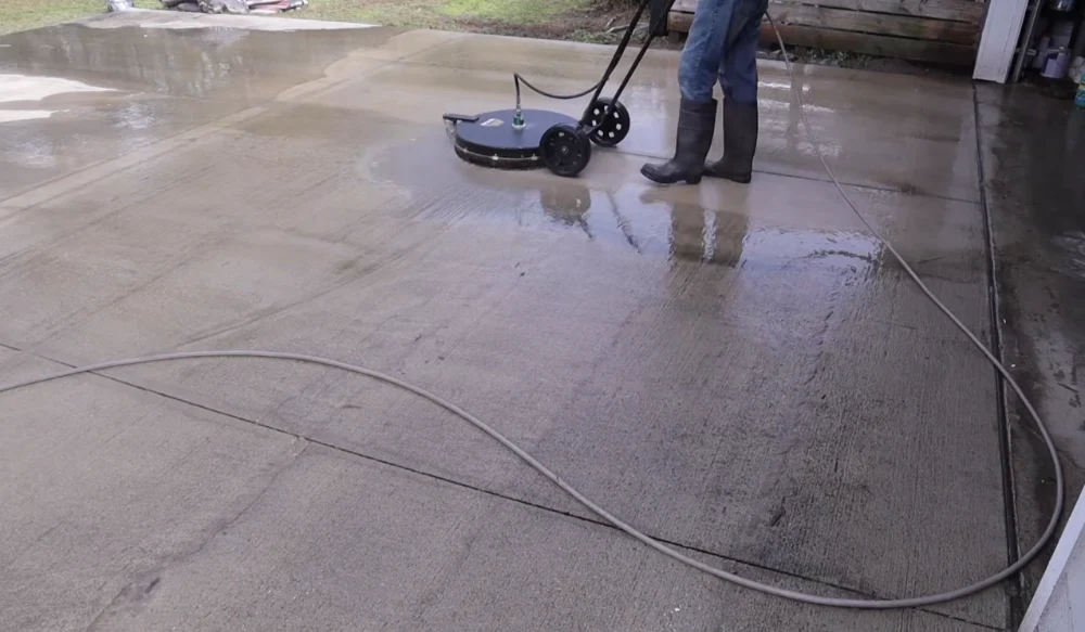Pressure washing services across Manatee County Florida